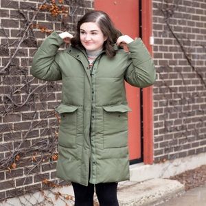 Everlane Renew puffer coat